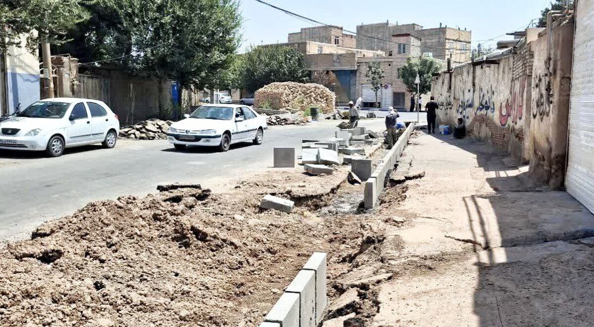 نوسازی معابر شهر فرون‌آباد شتاب می‌گیرد/ بیش از ۱۱۰ میلیارد ریال اعتبار برای ساماندهی معابر