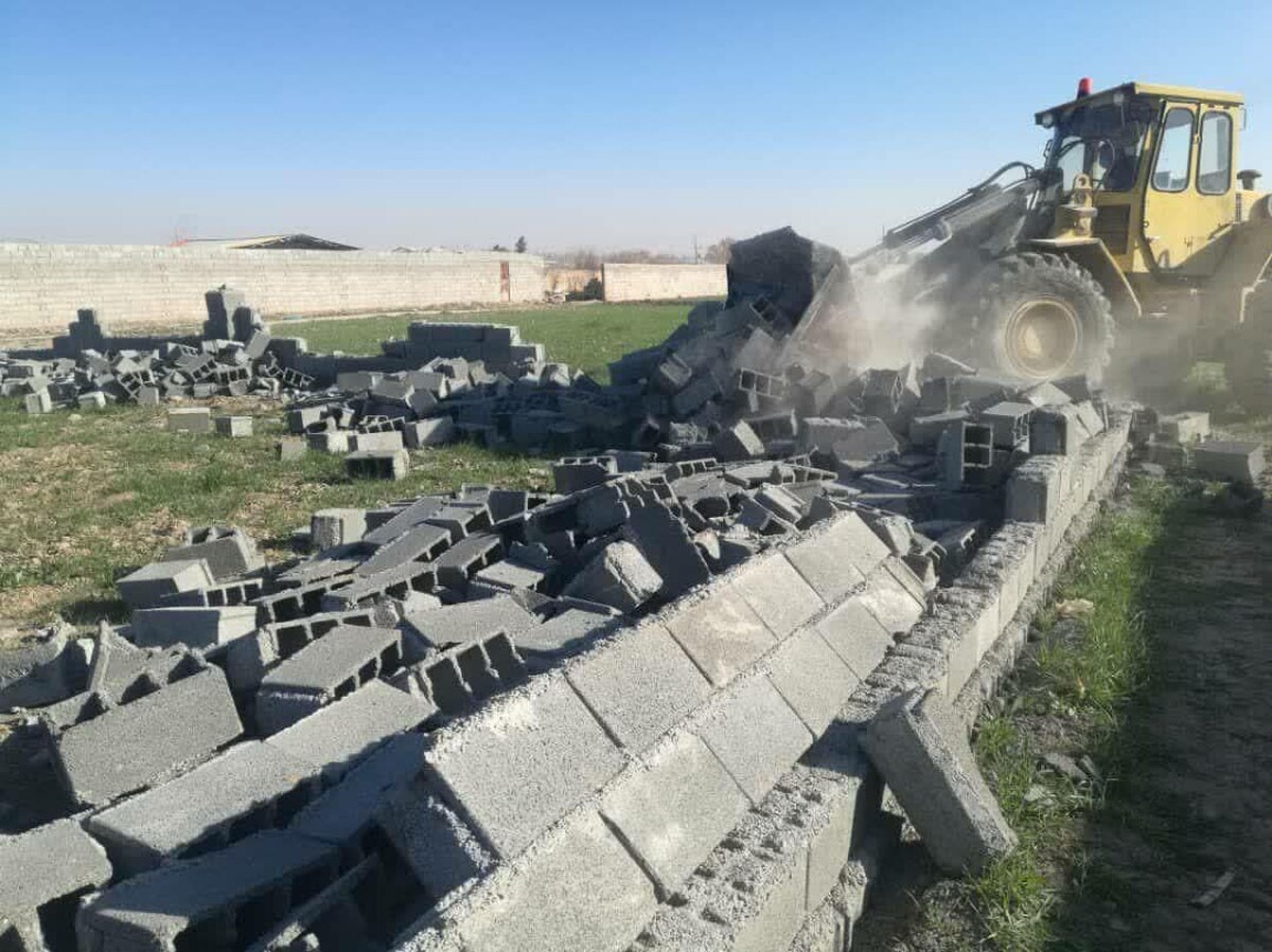 ۴ هزار مترمربع از اراضی کشاورزی پاکدشت آزادسازی شد