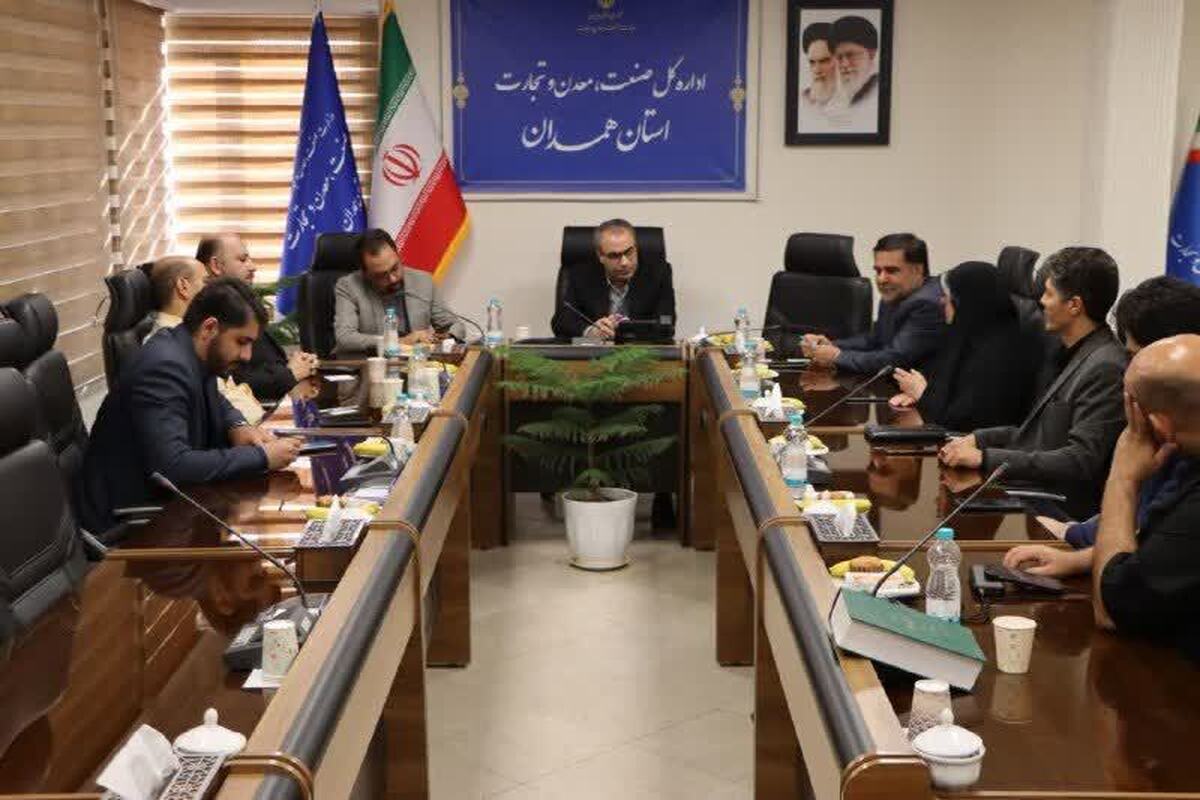 رسانه‌ها؛ یاری‌گر توسعه و امیدآفرینی تولید و تجارت استان همدان