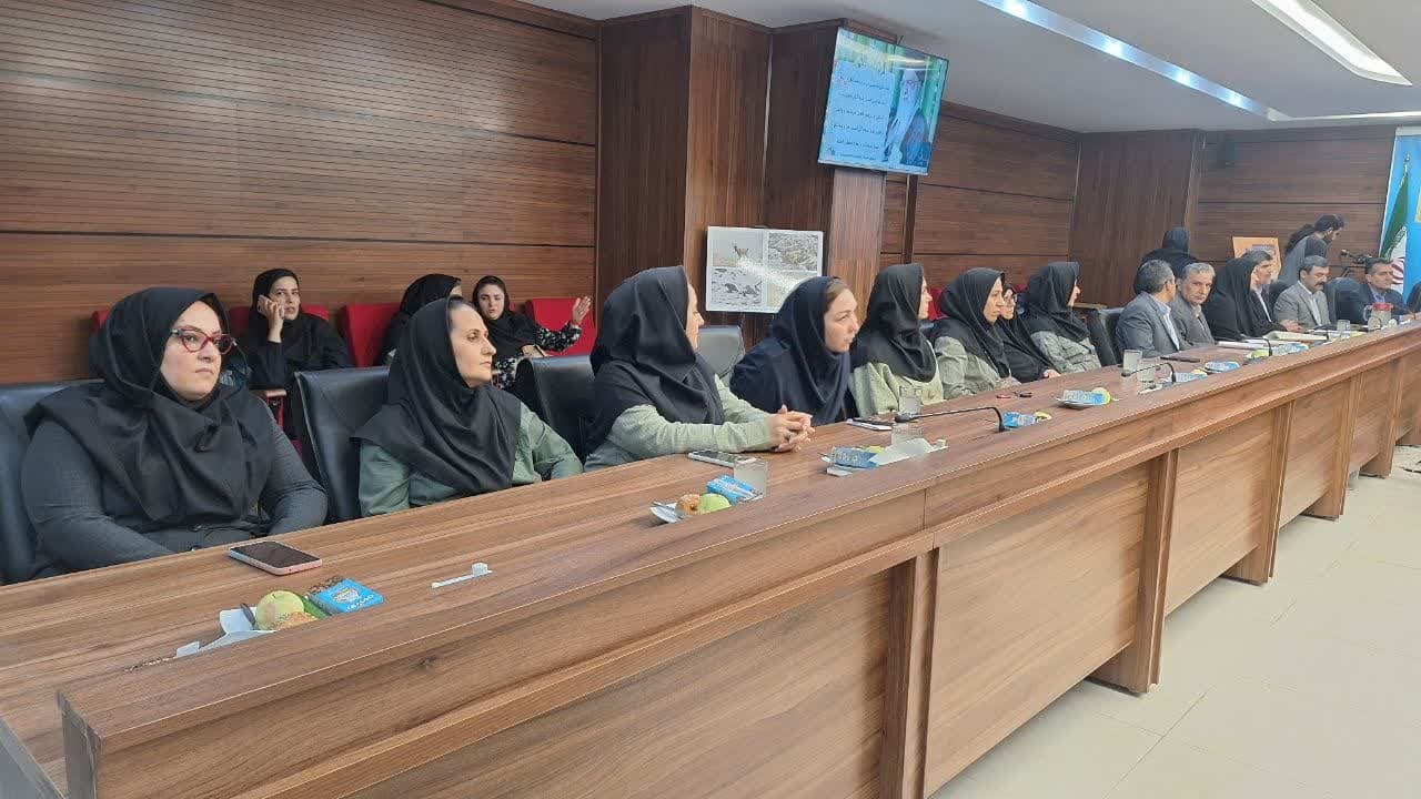 ۵۰ درصد پستهای سازمان محیط زیست بلاتصدی است/ جذب ۷۰۰ نیروی جدید