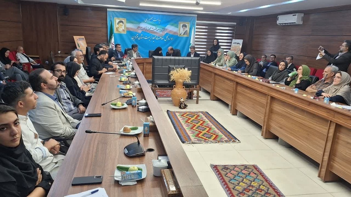 نمایندگان تشکل های زیست محیطی مطالبات خود را با معاون رئیس جمهور درمیان گذاشتند