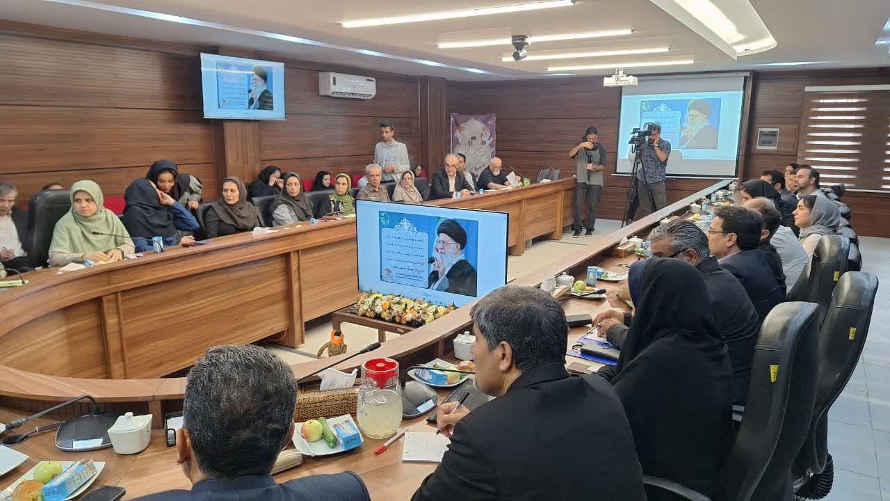 موضوع ریزگردهای تالاب الله آباد در «ستاد ملی گرد و غبار» مطرح می شود موضوع ریزگردهای تالاب الله آباد در «ستاد ملی گرد و غبار» مطرح می شود