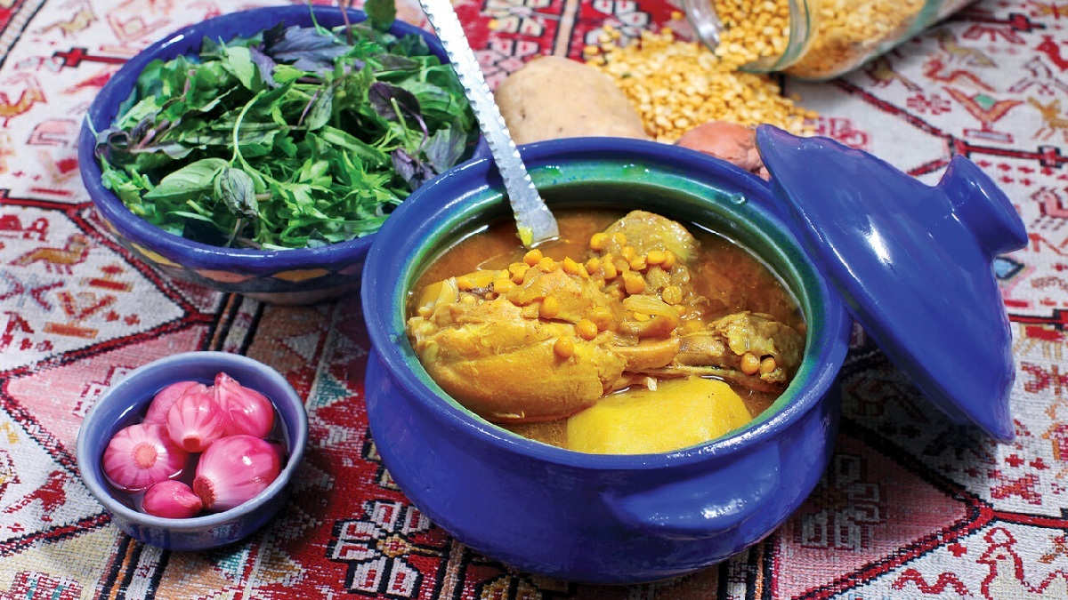 آئین سنتی نذر آبگوشت خوانسار به ثبت ملی رسید