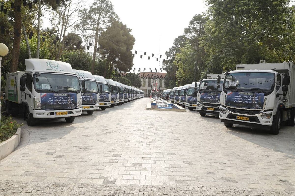 آغاز خدمت رسانی به زئران اربعین با اعزام ۵۵ دستگاه ماشین آلات به عتبات عالیات