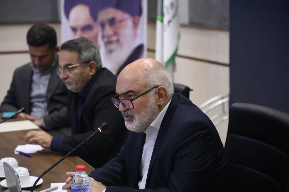 استاندار: خوزستان کمترین خاموشی خانگی را در کشور دارد / حل مشکل تنش آبی و بانکی استان در دست پیگیری است