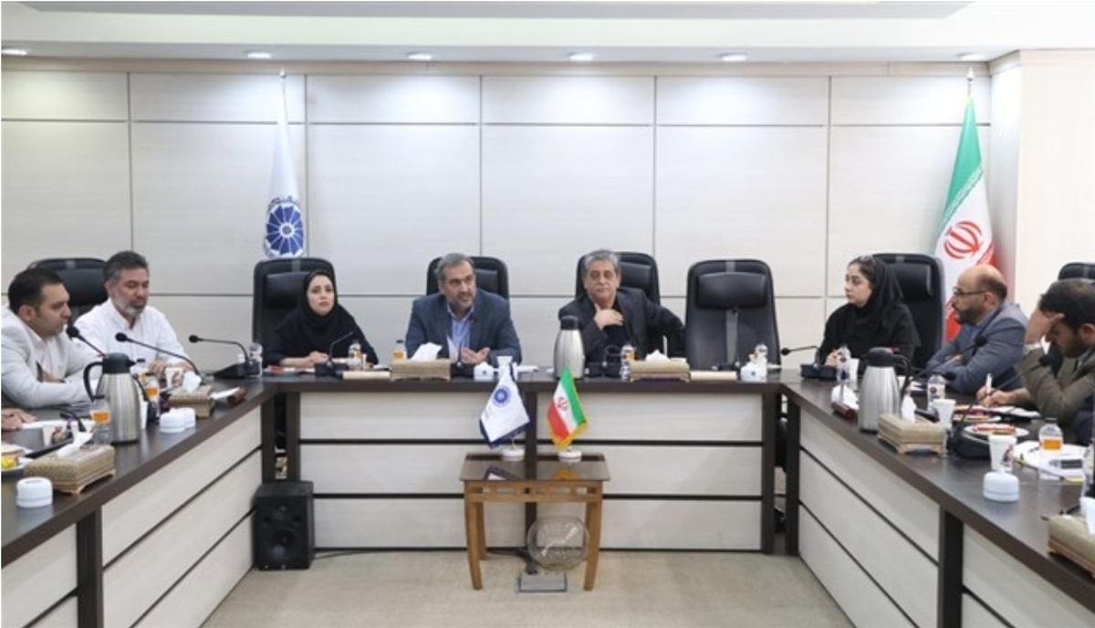 تشکیل کمیته اضطراری برای رسیدگی به خسارات فعالان اقتصادی در انفجار بندر شهید رجایی 