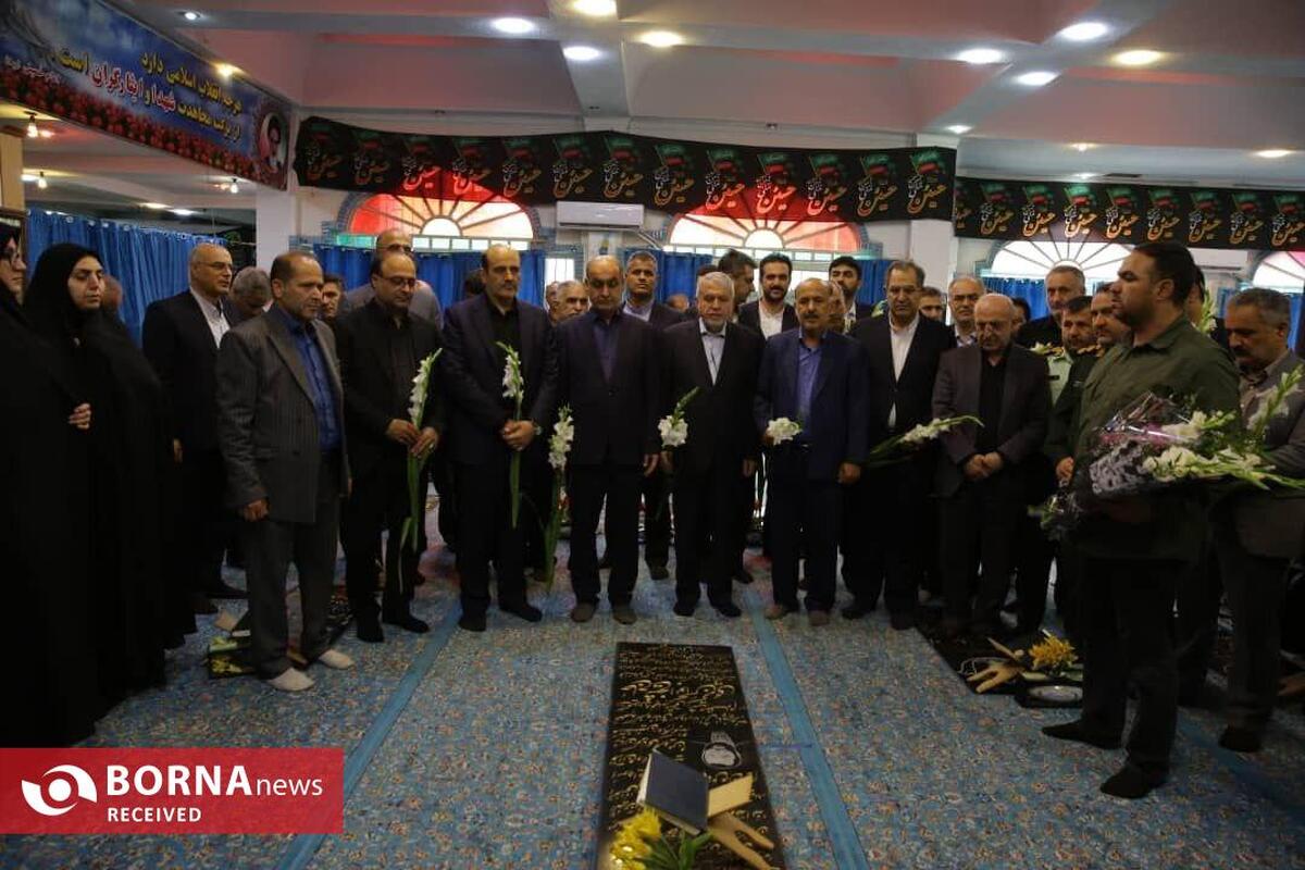 ادای احترام وزیر میراث‌فرهنگی به شهدای لاهیجان/ تجدید میثاق با آرمان‌های جاودانه انقلاب در گیلان