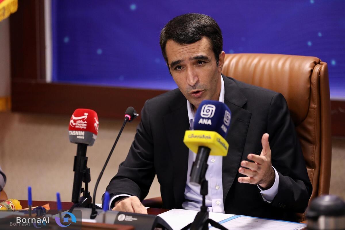 هیبریدی‌های خورشیدی بومی روی پشت‌بام دستگاه‌های اجرایی/ ۲۰ هزار مگاوات ناترازی برق در کشور