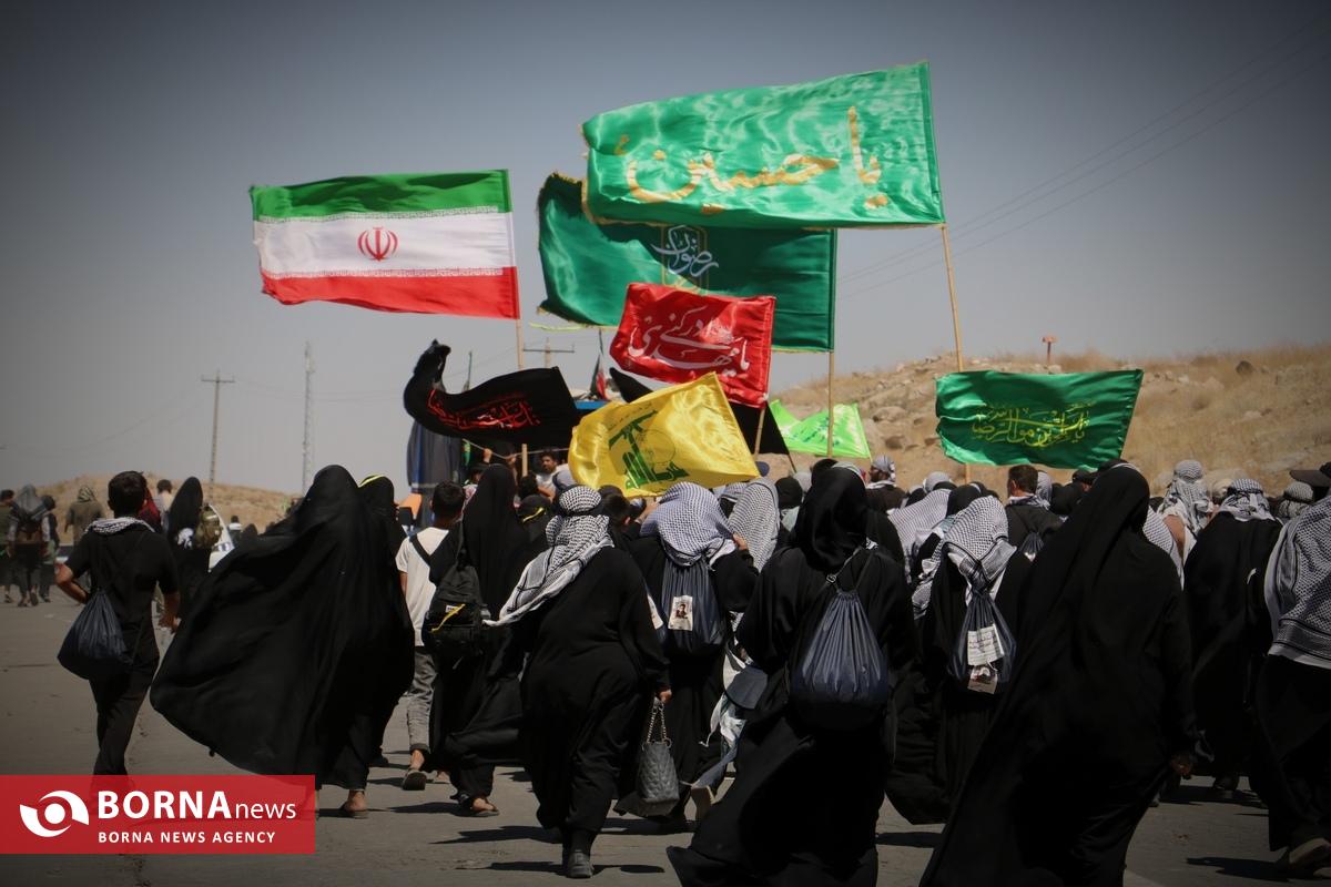 حرکت زائران پیاده امام هشتم(ع) به سمت مشهدالرضا+ فیلم