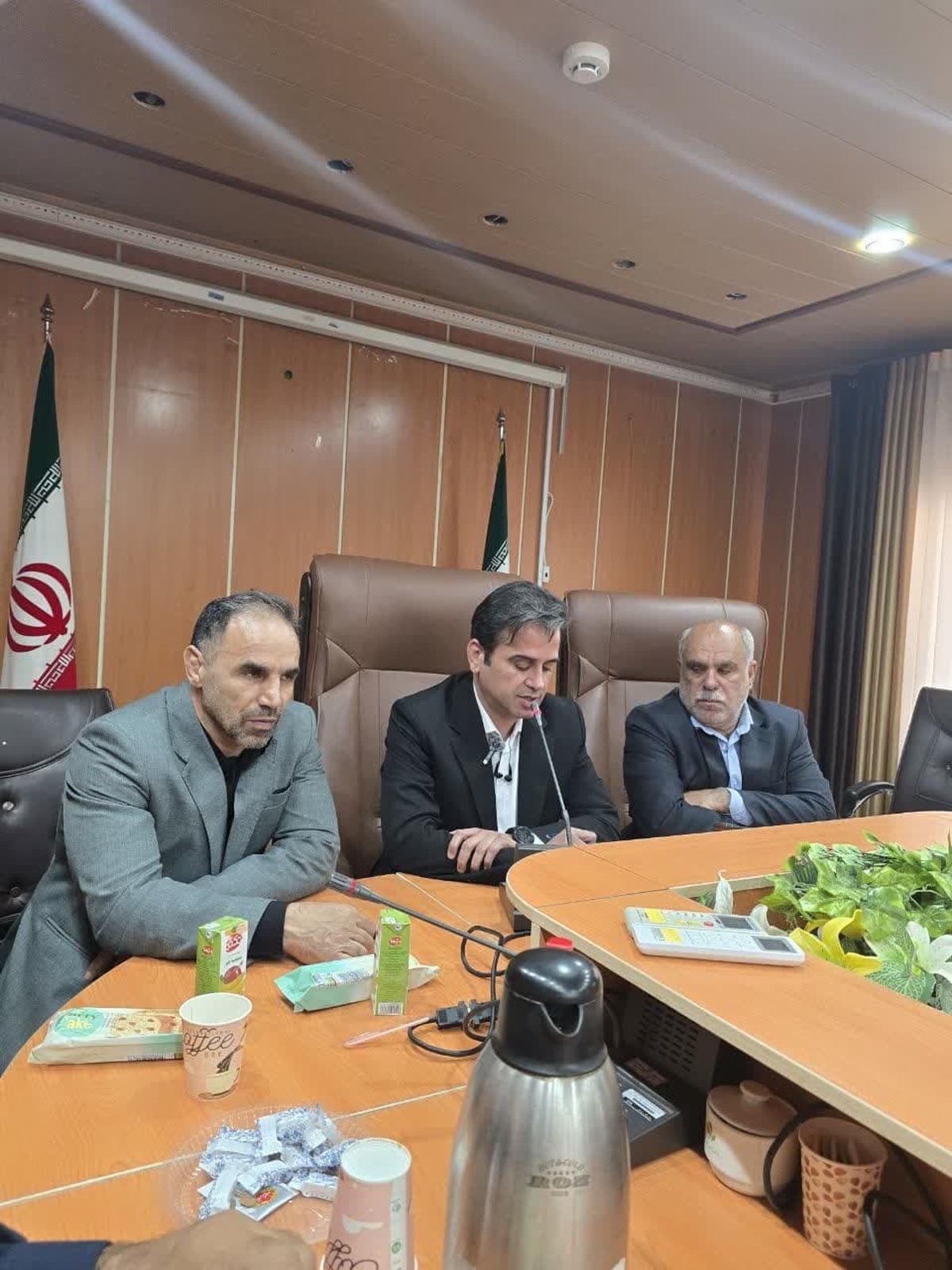 آموزش، رکن اساسی توسعه فوتبال لرستان است/ ورزشگاه تختی خرم‌آباد با حمایت استاندار میزبان شایسته تیم های لیگ برتری