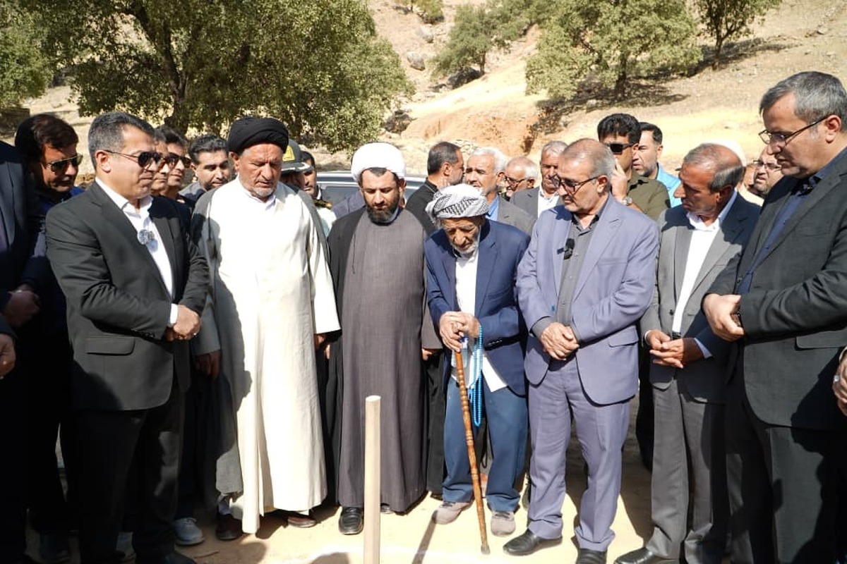 آغاز عملیات اجرایی پروژه بهسازی راه فرعی زیرنا - امام زاده نورالدین عباس - دشت آزادی/ کلنگ زنی جاده ای در کهگیلویه که ۲۱ کیلومتر مسافت را کمتر می‌کند