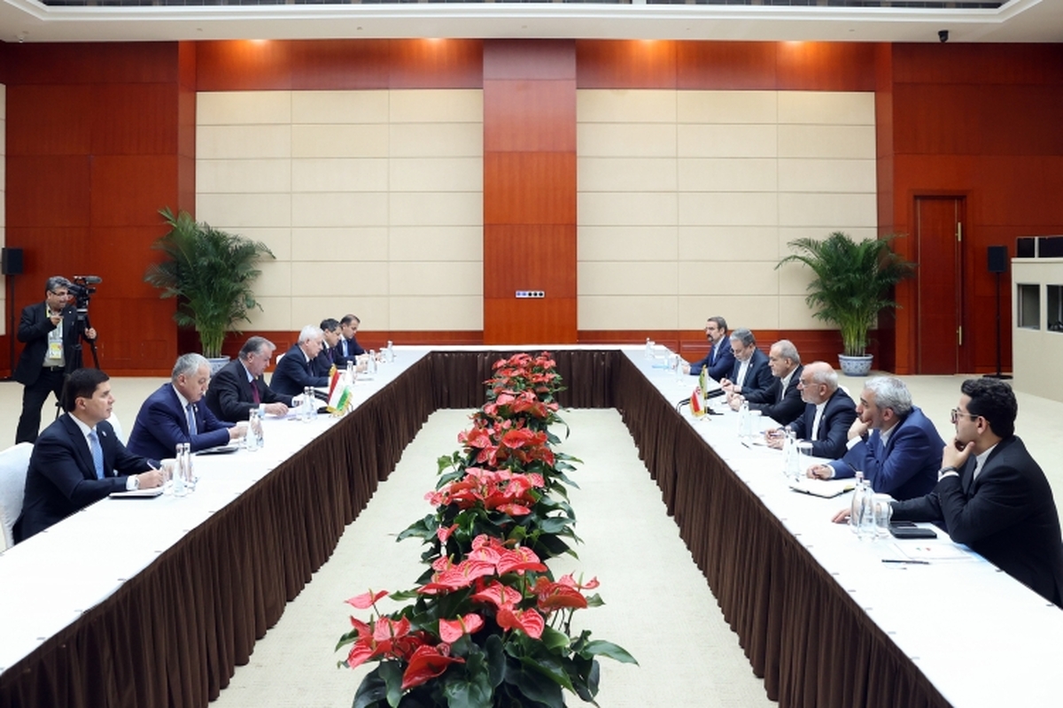 پزشکیان:همکاری‌های تهران و دوشنبه در تمام عرصه‌ها روندی رو به گسترش دارد