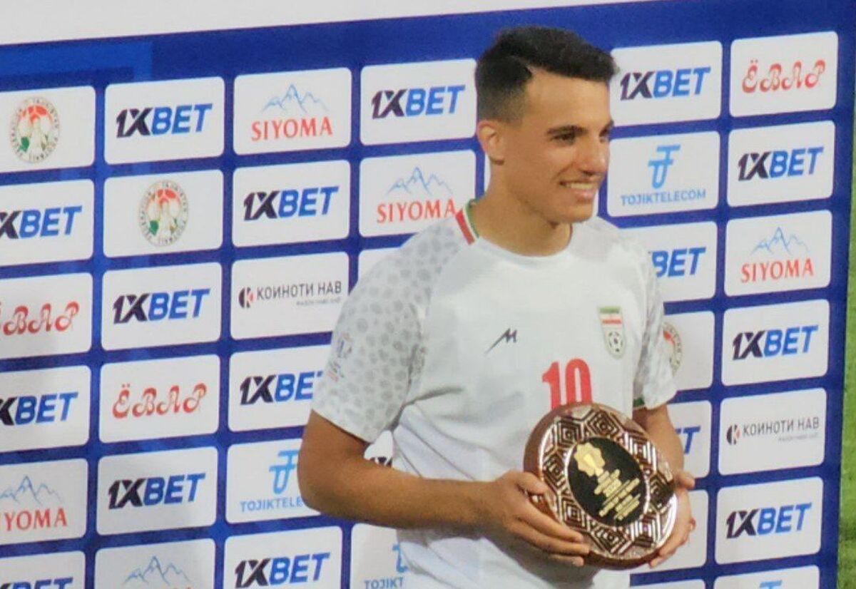 حسین‌زاده بهترین بازیکن دیدار ایران - هند شد