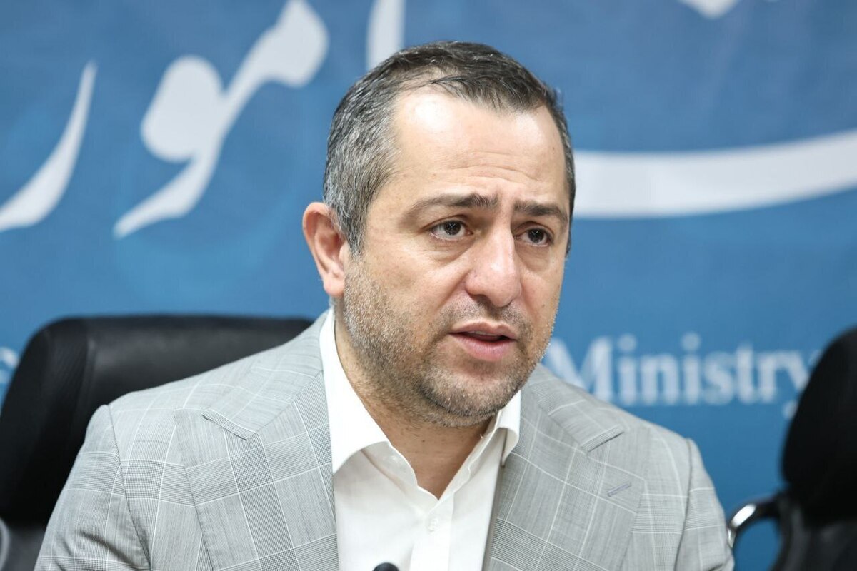 حمایت معاون امور جوانان از کنسرت خیابانی همایون شجریان/ جوانان حق شادی دارند