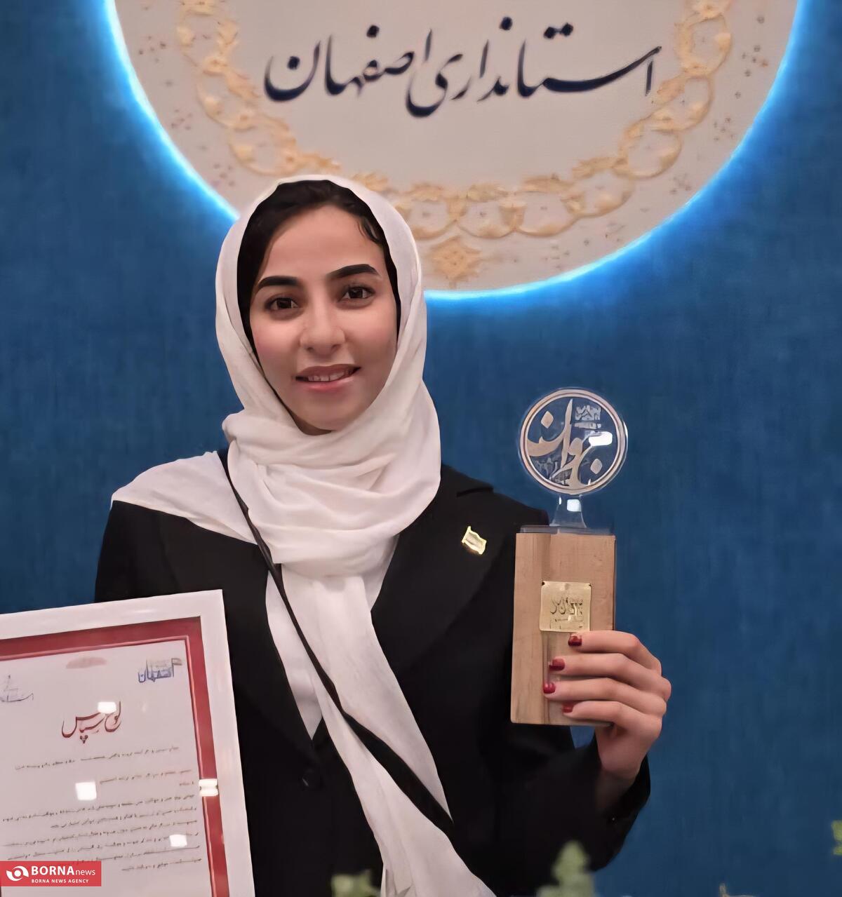 ترانه احمدی، ستاره اسکیت اصفهان در جمع جوانان برتر استان