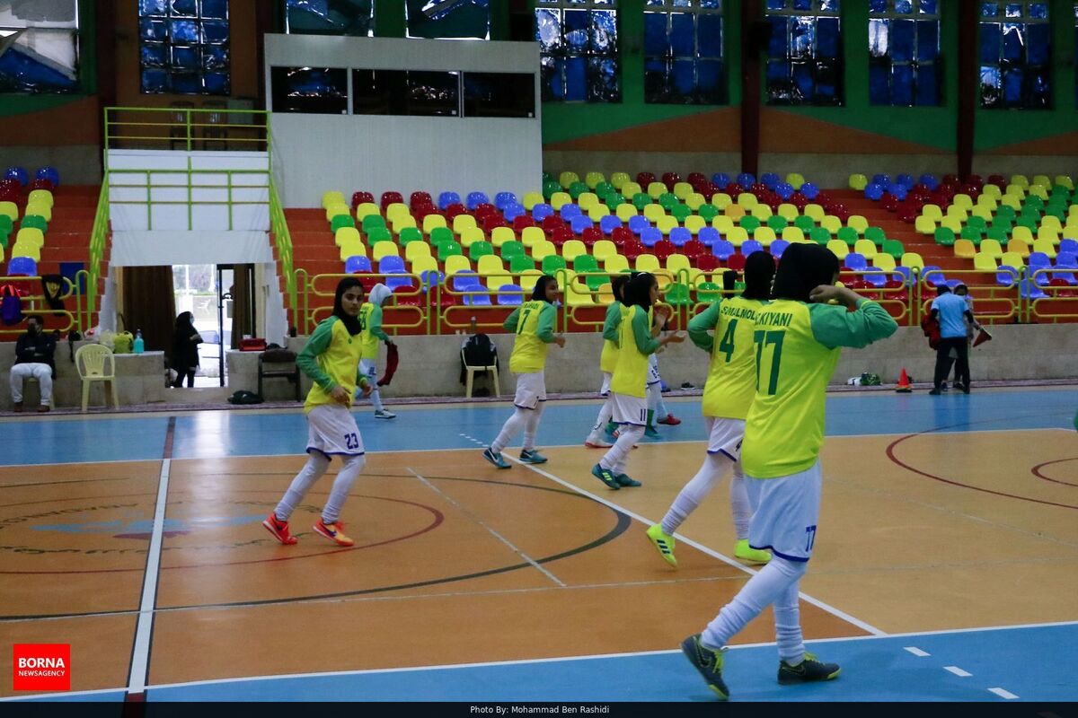 قرارداد چهار بازیکن ملی پوش تیم فوتسال بانوان پالایش نفت منعقد شد