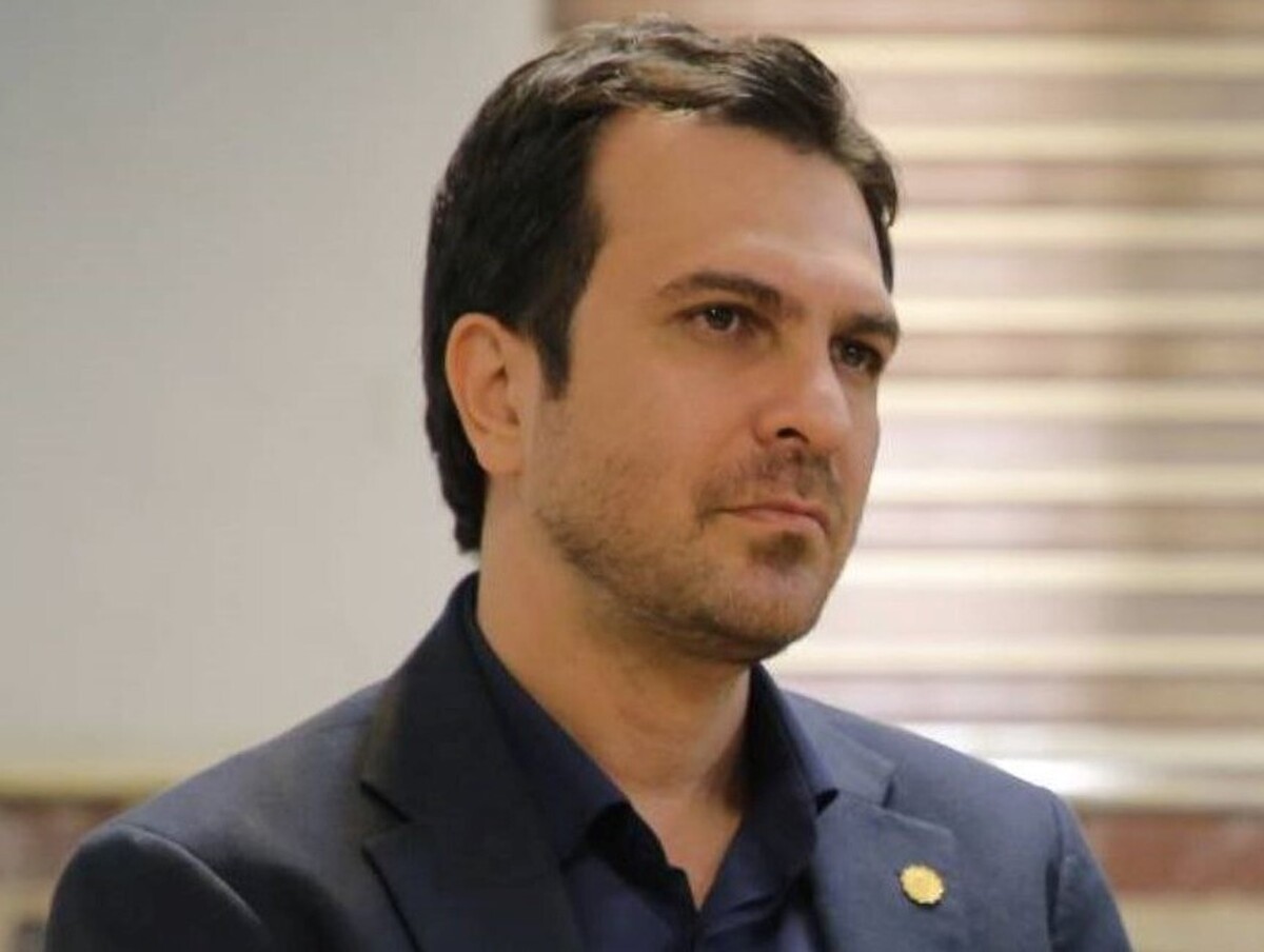 امجدی: فرآیند شناسایی نخبگان جشنواره تجسمی جوانان هدفمندتر شده است