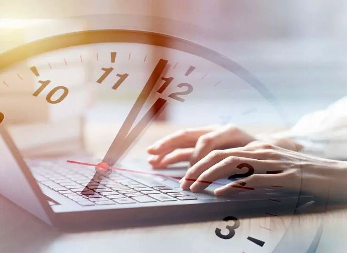 تغیر ساعت کاری و تعطیلی پنجشنبه‌های ادارات سمنان تا پایان شهریور تمدید شد