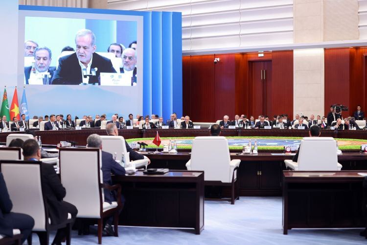 چهار روز دیپلماسی فعال/ پزشکیان و گسترش روابط ایران و چین