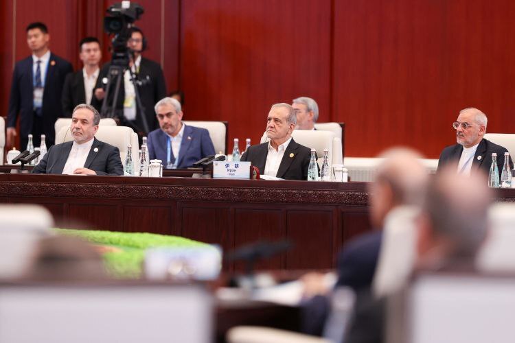 چهار روز دیپلماسی فعال/ پزشکیان و گسترش روابط ایران و چین