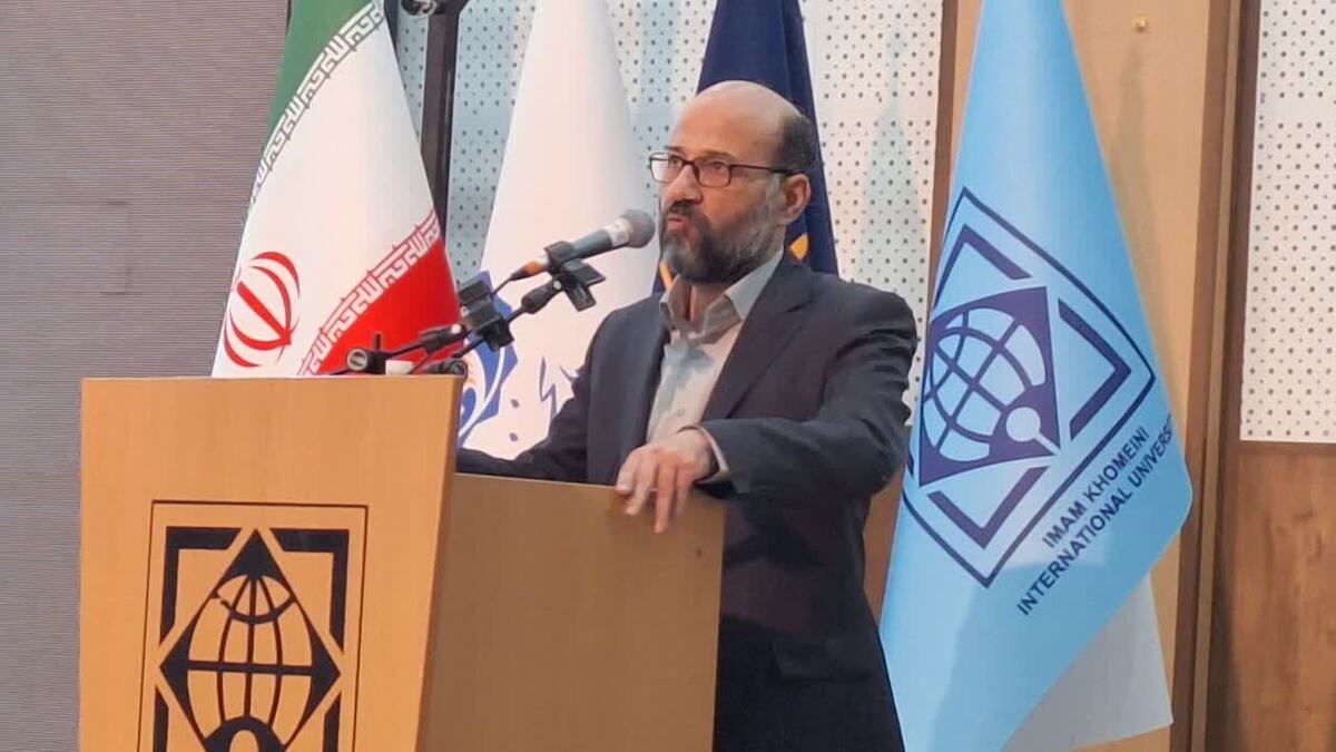 فرهنگ ایرانی بر پایه صلح ‌طلبی و واقع‌گرایی است