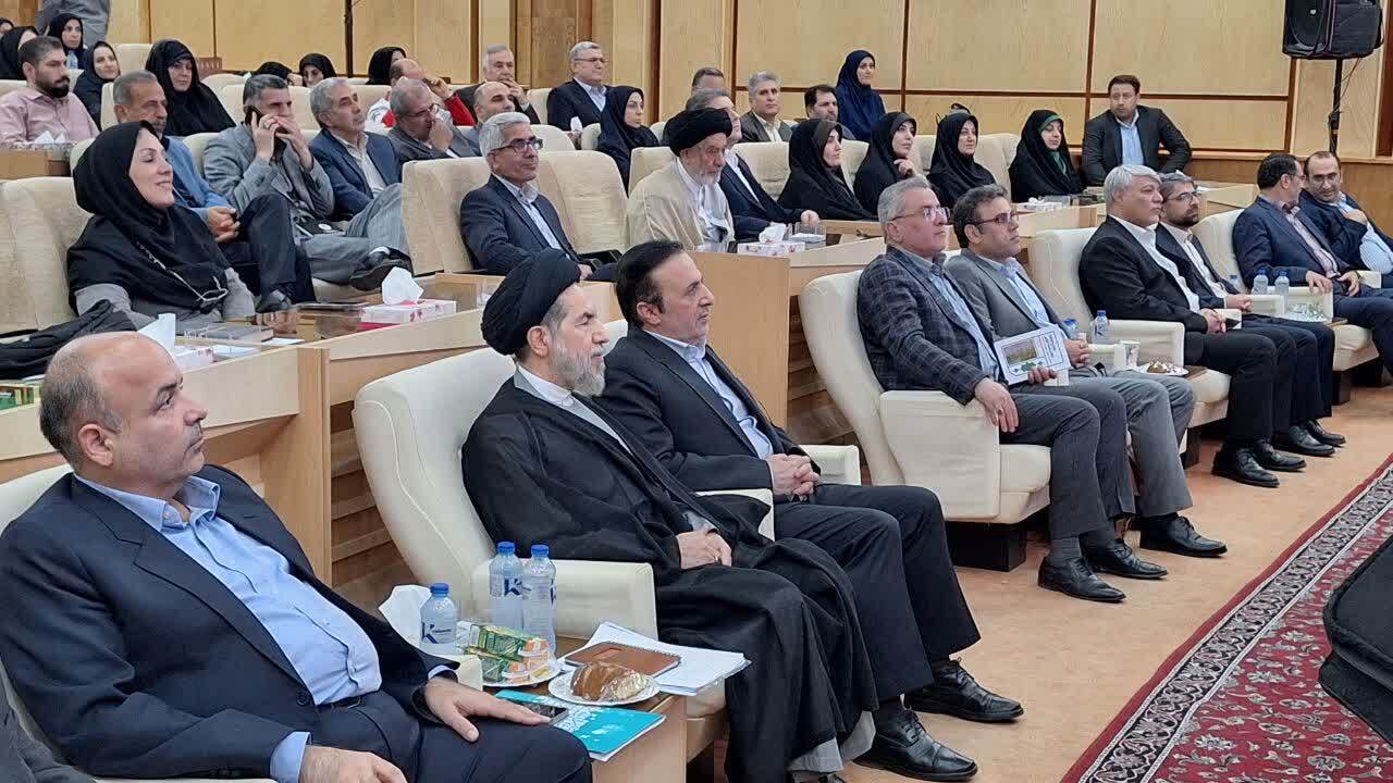 شرکت آبفای استان قزوین در جشنواره شهید رجایی بعنوان دستگاه برتر معرفی شد