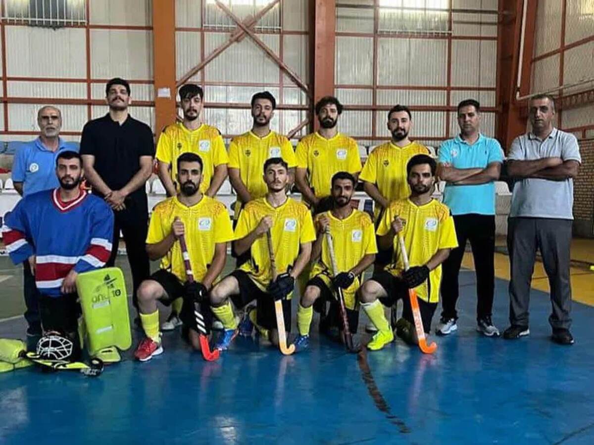 مقام پنجمی تیم هاکی موبایل مرکزی اصفهان در لیگ برتر کشور