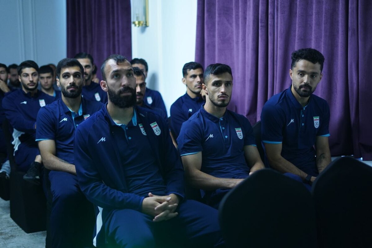 قلعه نویی شاگردانش را توجیه کرد