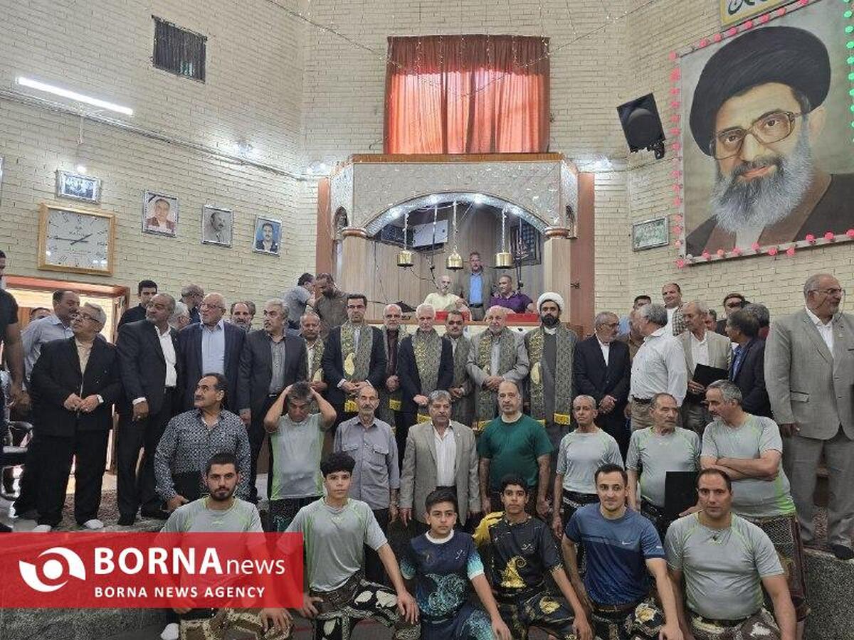 حضور معاون وزیر ورزش در زورخانه چمران مشهد+فیلم