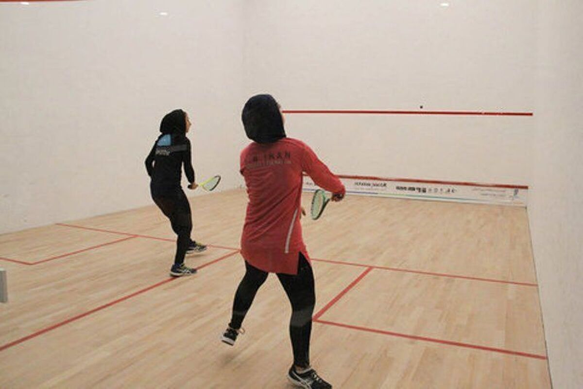 آغاز مسابقات قهرمانی اسکواش دختران کشور در اراک