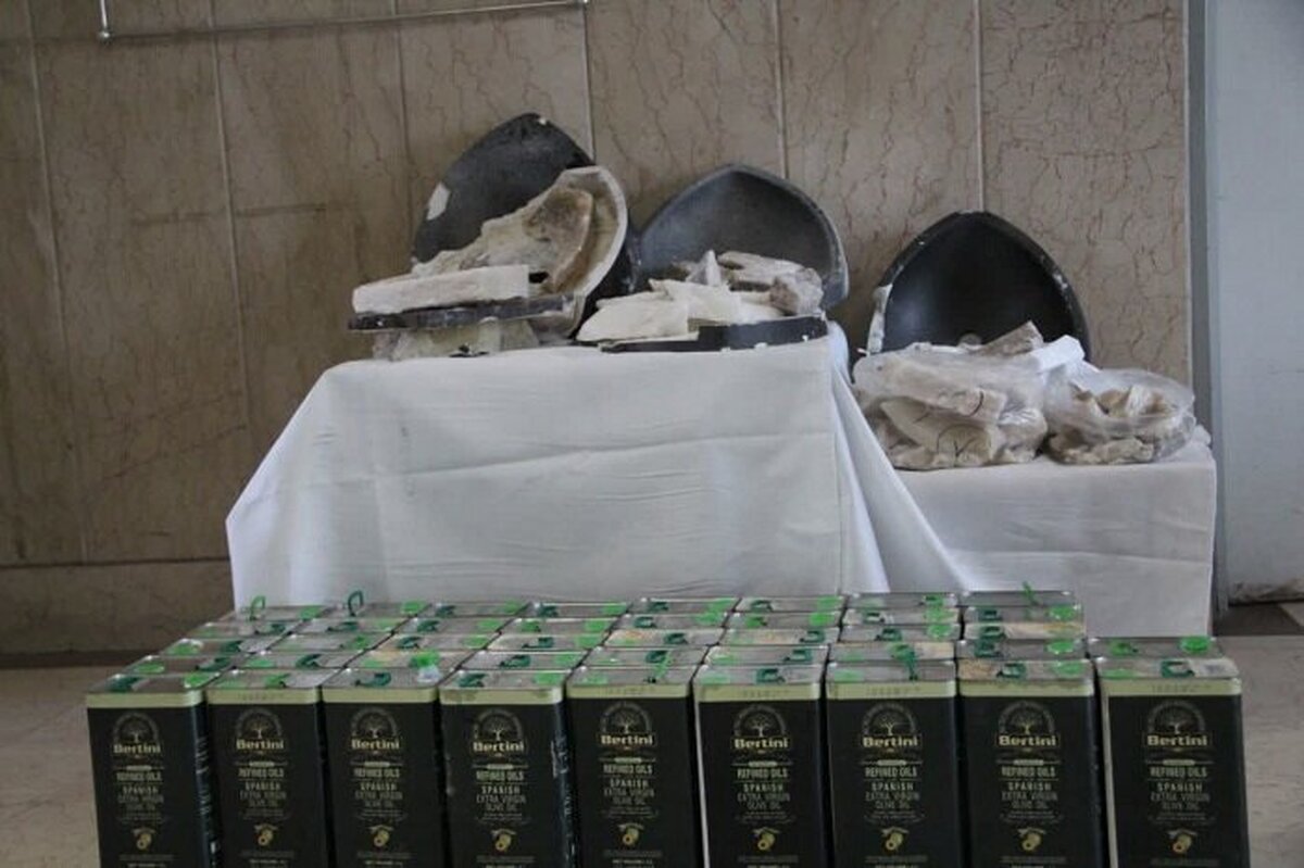جاسازی محموله سنگین شیشه در روشویی سفالی و روغن زیتون / در فرودگاه امام کشف شد