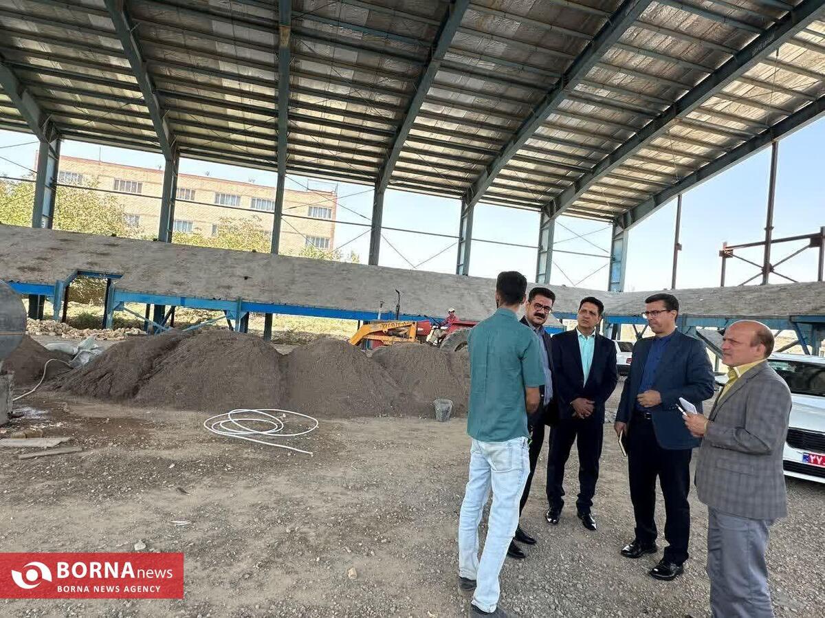 بازدید سرپرست اداره کل ورزش و جوانان و رئیس فراکسیون ورزش مجلس از امکانات ورزشی چناران