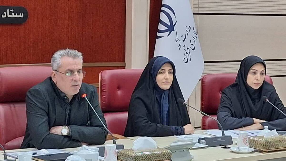 داشتن برنامه برای ازدواج، اشتغال و اوقات فراغت جوانان باید در اولویت قرار گیرد