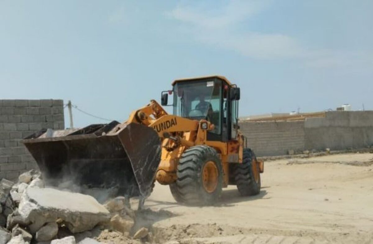 رفع تصرف ۲۳۲ میلیاردی اراضی ملی در آبادان