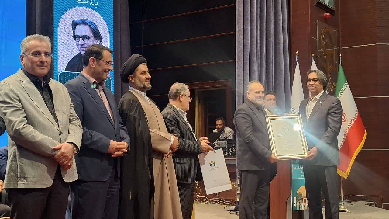 نامداران فرهنگ، هنر و رسانه استان قزوین تجلیل شدند