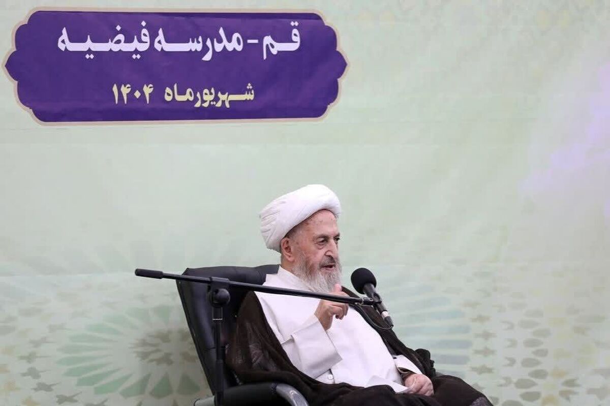 آیت الله سبحانی: سنت‌های اصیل حوزوی باید احیا شوند