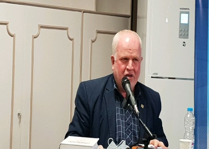 تقویت تشکل های کارگری بر مبنای علمی صورت گیرد تقویت تشکل های کارگری بر مبنای علمی صورت گیرد