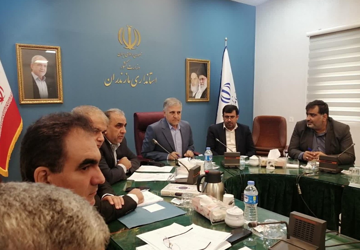 معیشت مردم خط قرمز استانداری مازندران است