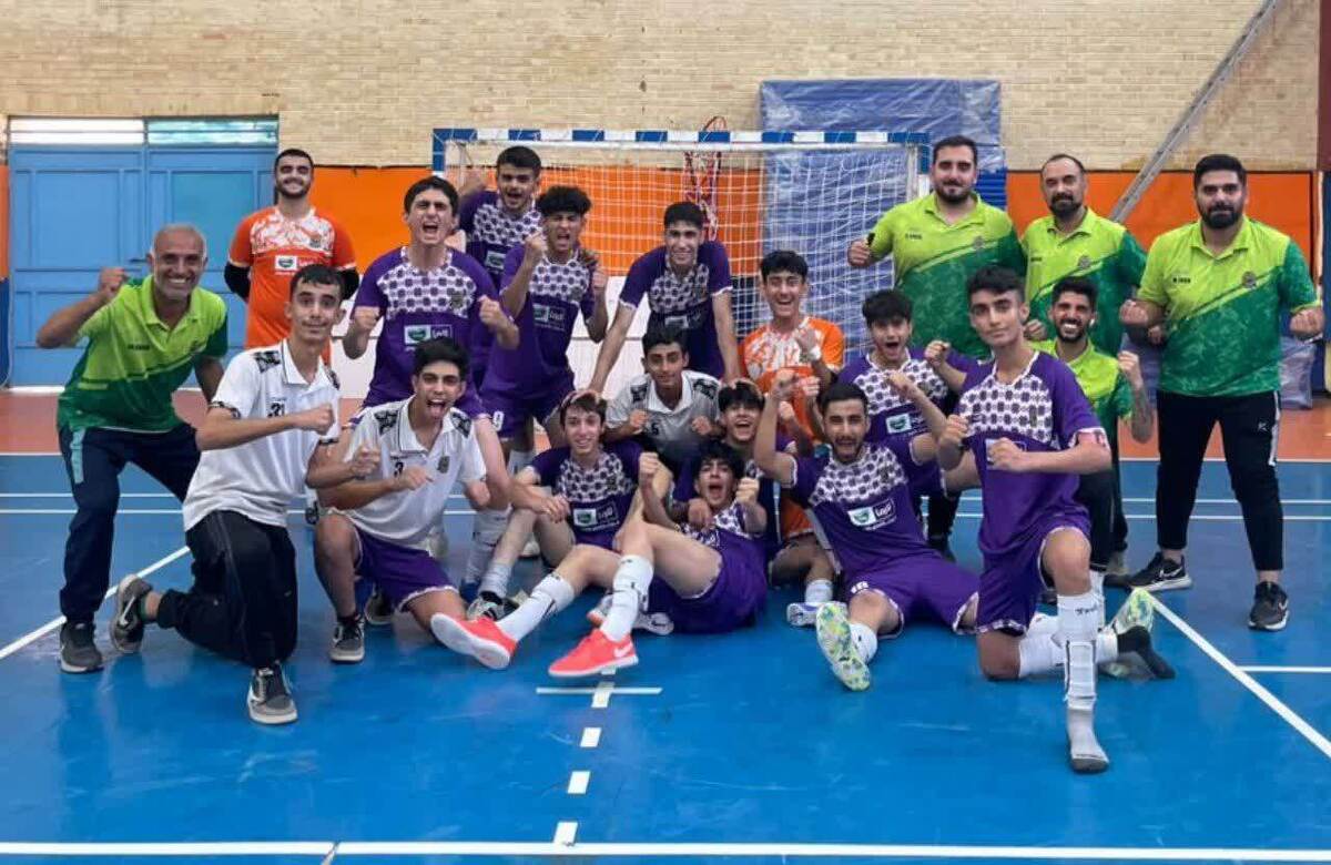 صعود تیم فوتسال آزادگان ساری به لیگ برترکشور