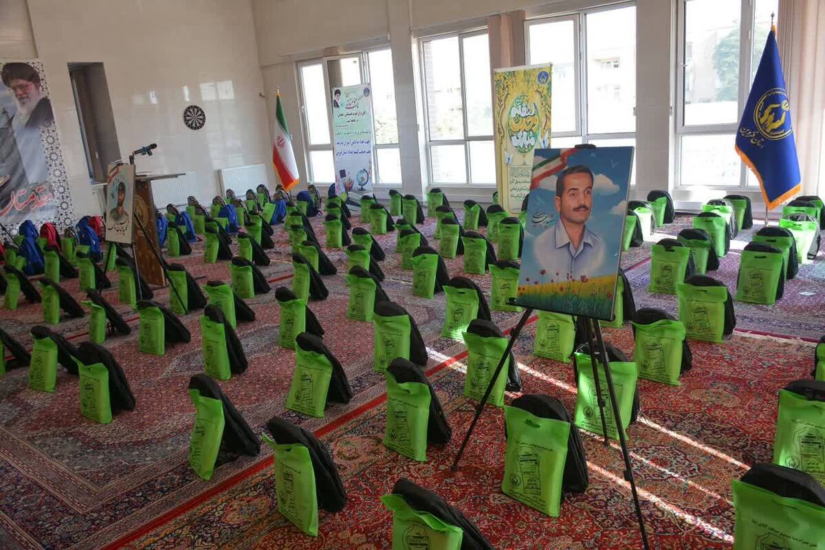 توزیع 8000 بسته لوازم التحریر میان دانش آموزان کمیته امداد قزوین