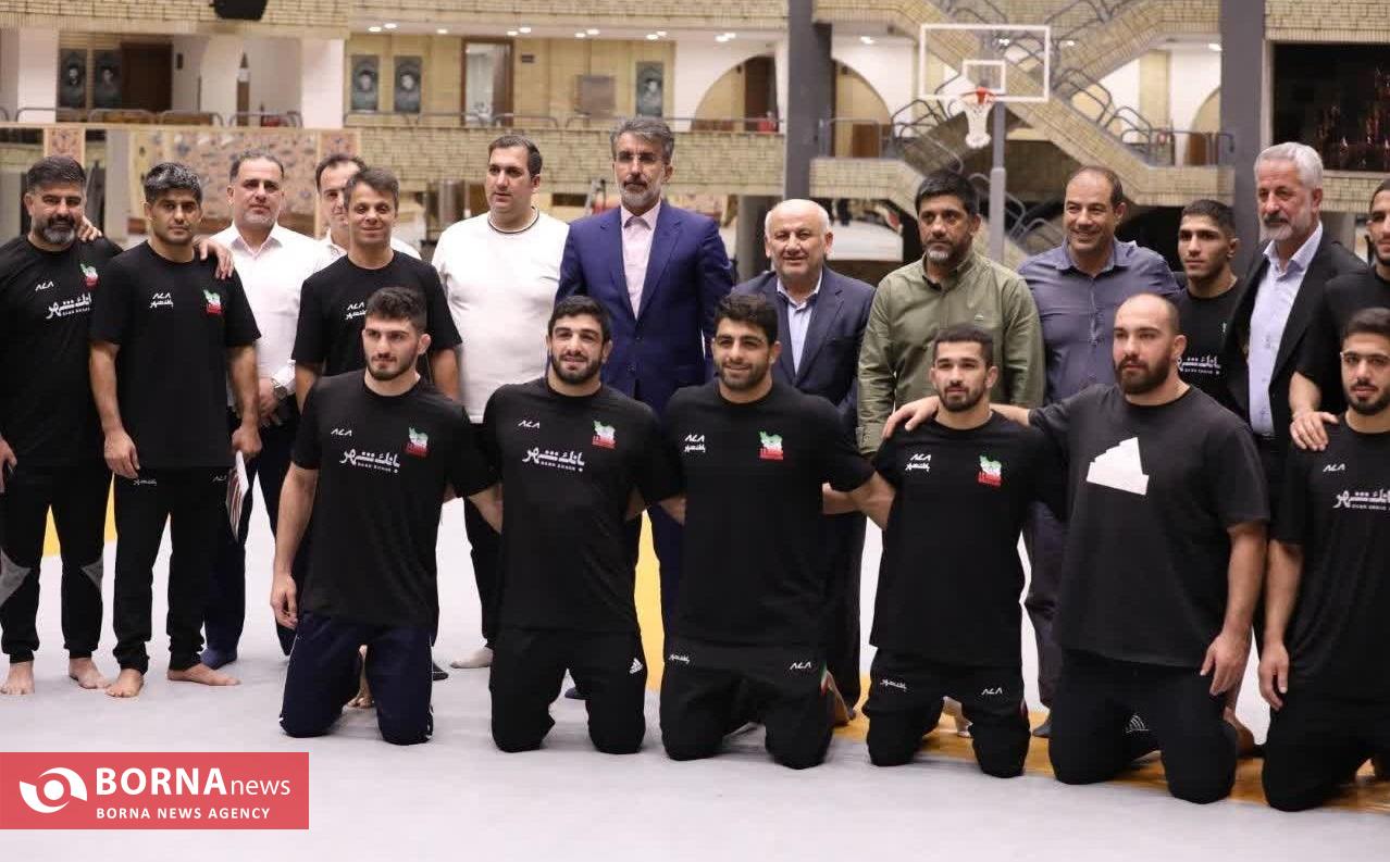 تجلیل از قهرمانان مازندرانی کشتی؛ وعده اشتغال برای طلاییها و افق ۱۰۰ هزار کشتیگیر در استان تجلیل از قهرمانان مازندرانی کشتی؛ وعده اشتغال برای طلاییها و افق ۱۰۰ هزار کشتیگیر در استان