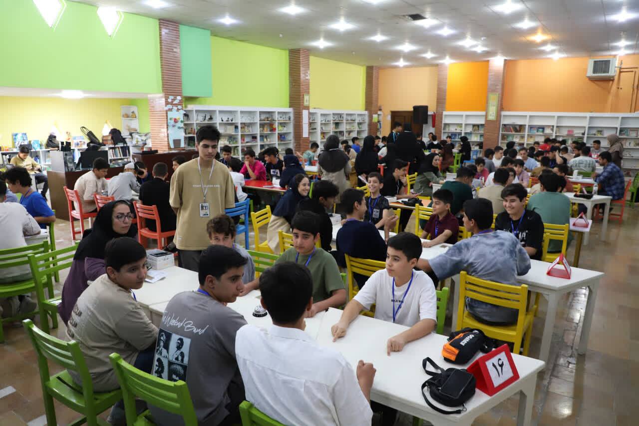 نخستین جشنواره استانی «گل یا پوچ» در قزوین برگزار شد