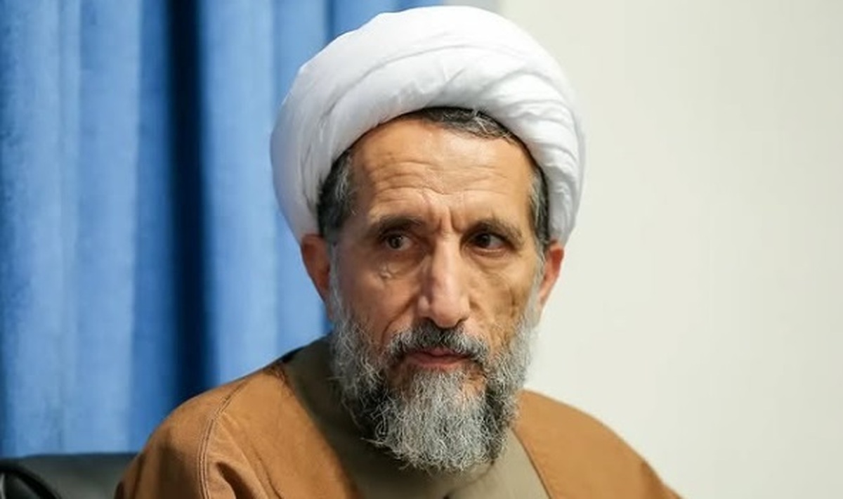 مهمترین راهکار مقابله با دشمنان حفظ وحدت امت اسلام است