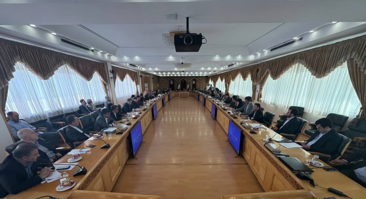 بررسی فرصت های سرمایه گذاری استان قزوین در نهاد ریاست جمهوری