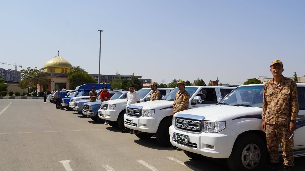 ایزوگام ۳۰۰ واحد مسکونی نیازمندان توسط گروههای جهادی سپاه انجام می شود