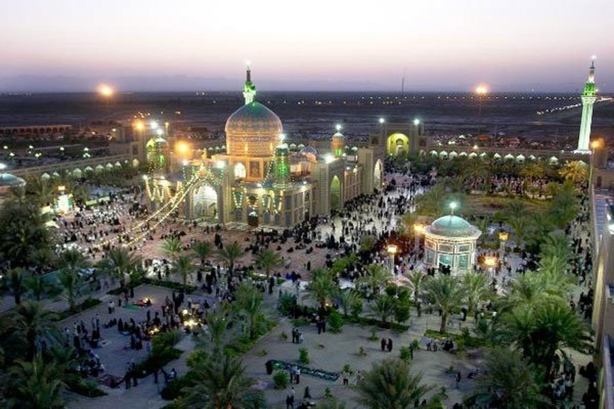 قزوین غرق در نور، شور جشن‌های میلاد نبی اکرم (ص) در دیار مینودری