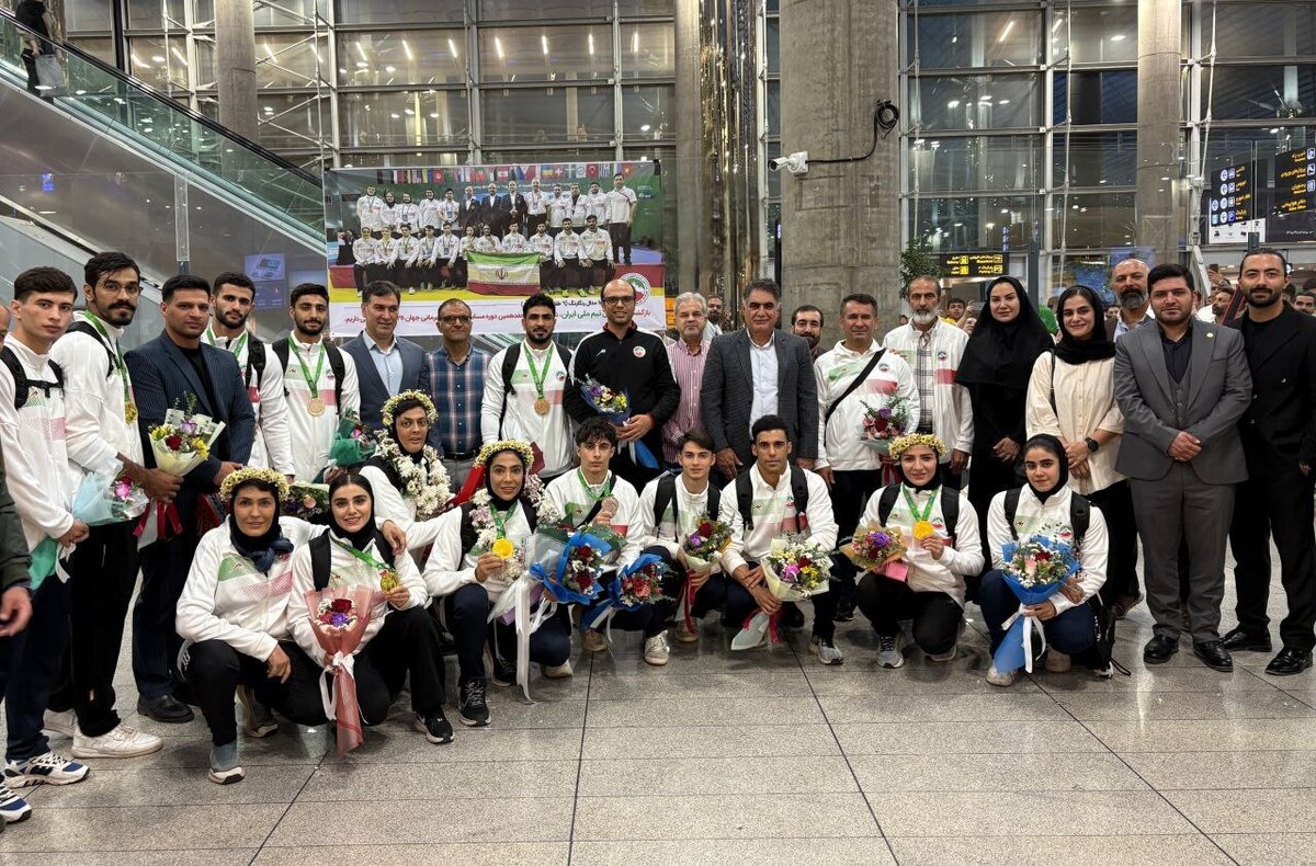 استقبال پرشور از وشووکاران ایران پس از نایب قهرمانی جهان