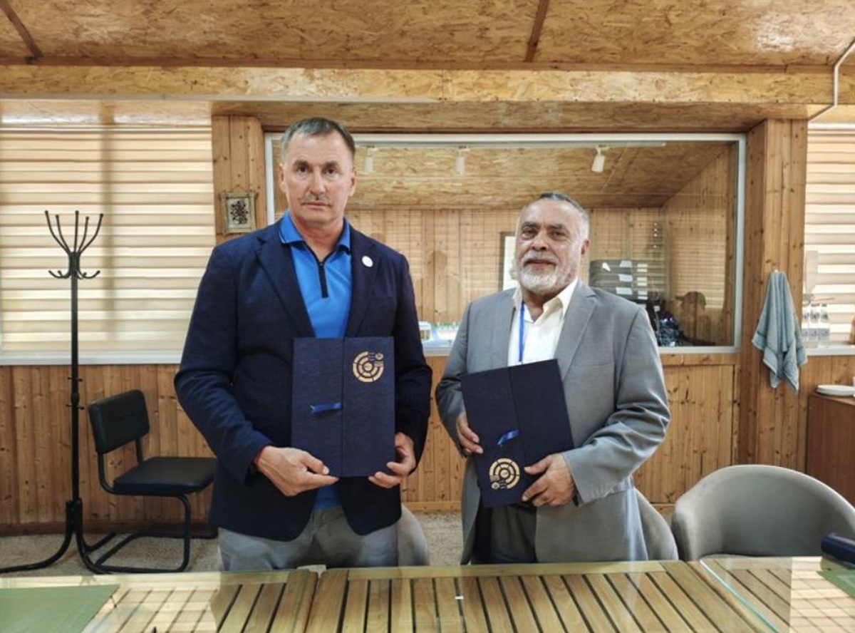 امضای تفاهم‌نامه همکاری فدراسیون تیراندازی ایران و قزاقستان