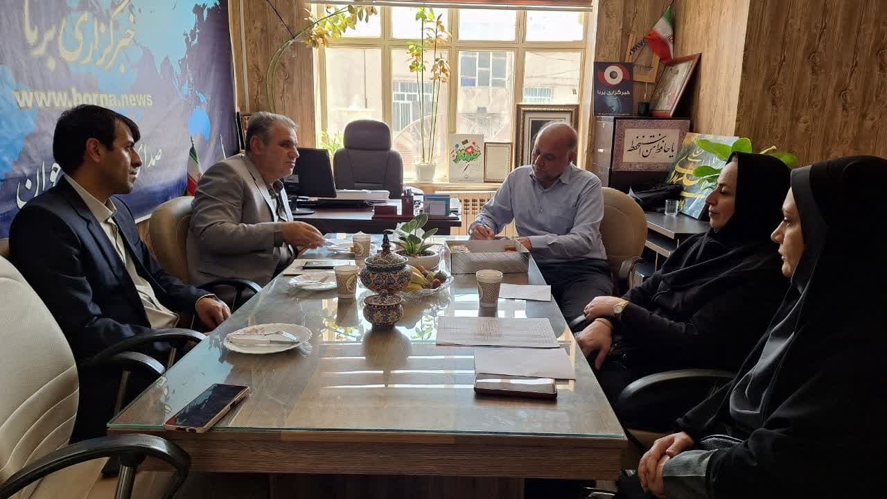 راه اندازی 8 روستا بازار در استان قزوین/ خبرنگاران در اطلاع رسانی و امیدآفرینی نقش آفرینند