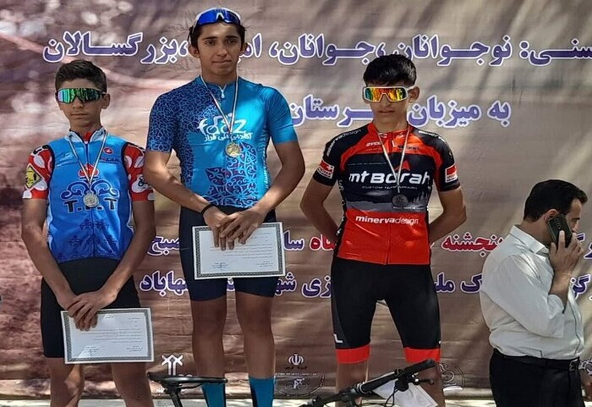قهرمانی تیم آذربایجان‌غربی در مسابقات دوچرخه‌سواری شمال‌غرب کشور